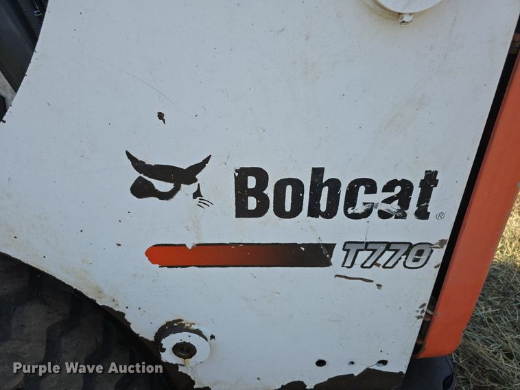 image for item DS4820 2013 Bobcat T770 tracked skid steer loader