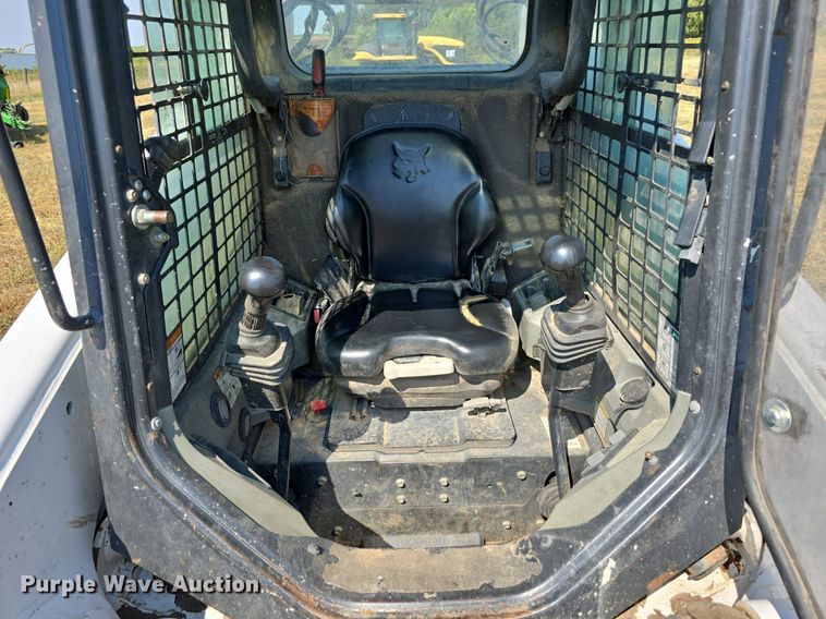 image for item DS4820 2013 Bobcat T770 tracked skid steer loader
