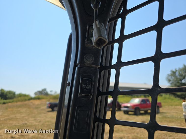 image for item DS4820 2013 Bobcat T770 tracked skid steer loader