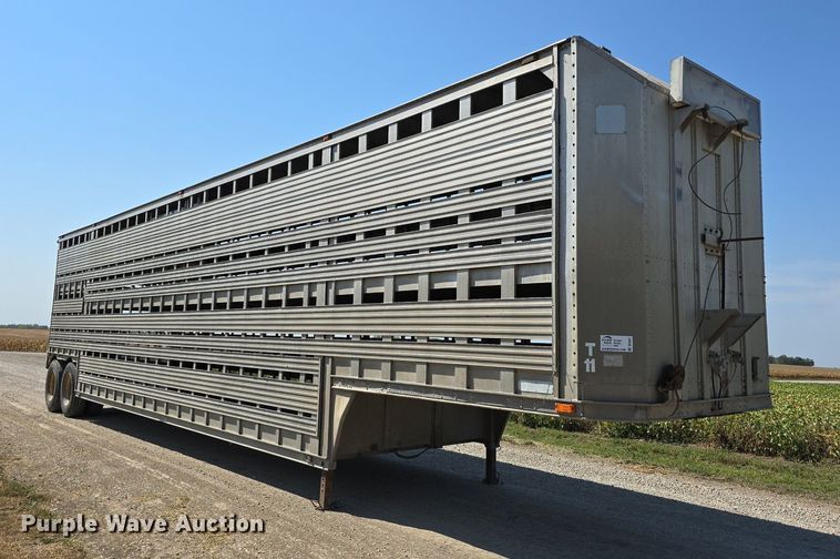 image for item DS4821 1983 Barrett Trailers livestock trailer