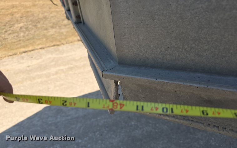 image for item DS4821 1983 Barrett Trailers livestock trailer