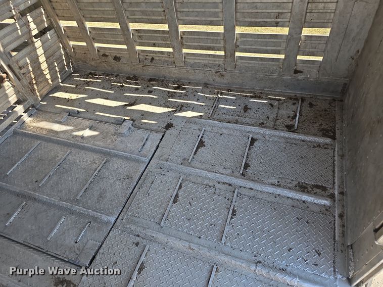 image for item DS4821 1983 Barrett Trailers livestock trailer