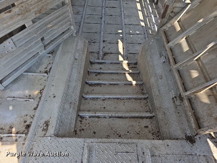 image for item DS4821 1983 Barrett Trailers livestock trailer