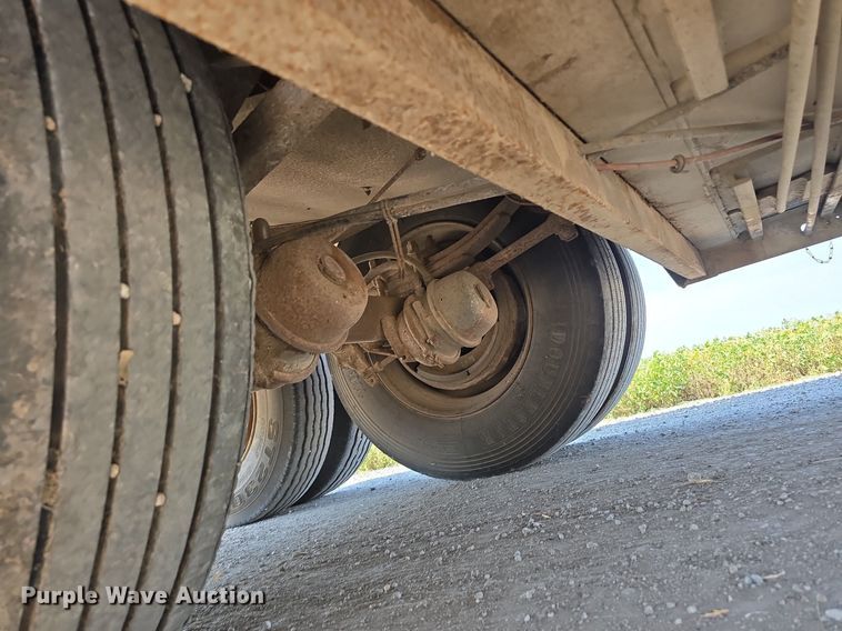 image for item DS4821 1983 Barrett Trailers livestock trailer