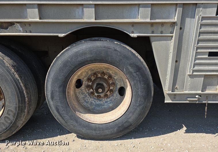 image for item DS4821 1983 Barrett Trailers livestock trailer