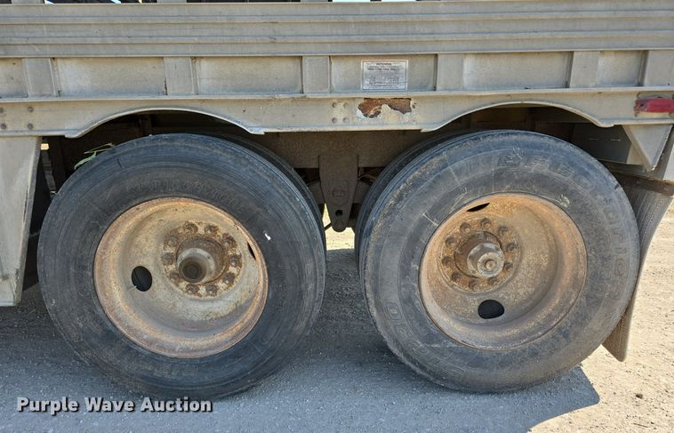 image for item DS4821 1983 Barrett Trailers livestock trailer