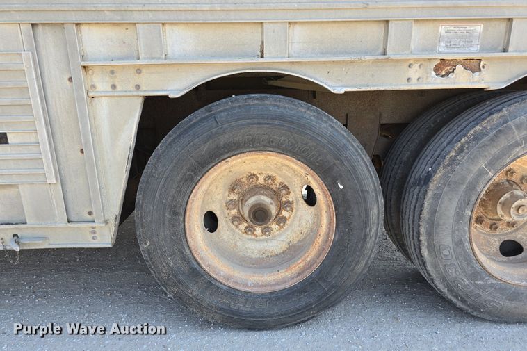 image for item DS4821 1983 Barrett Trailers livestock trailer