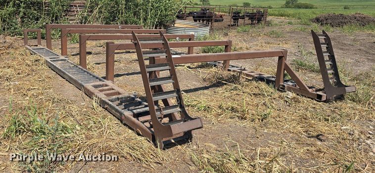 image for item DS4822 Sprayer hauling rack