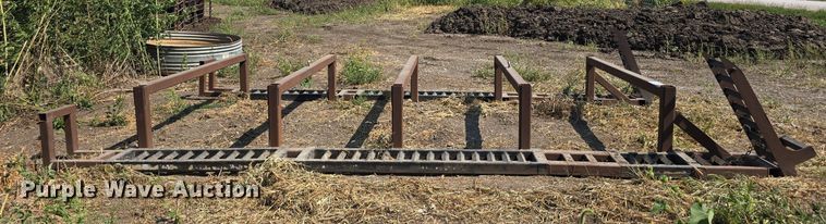 image for item DS4822 Sprayer hauling rack