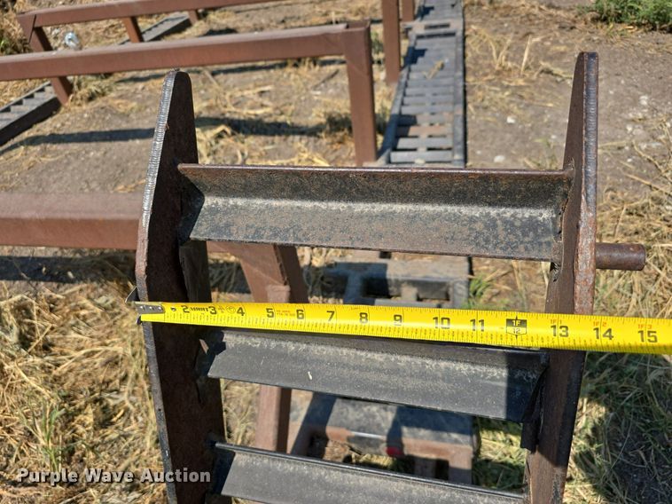 image for item DS4822 Sprayer hauling rack