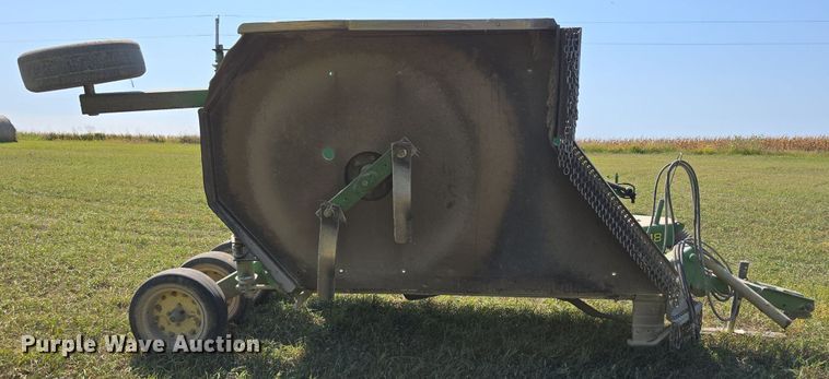 image for item DS4826 John Deere 1518 batwing rotary mower