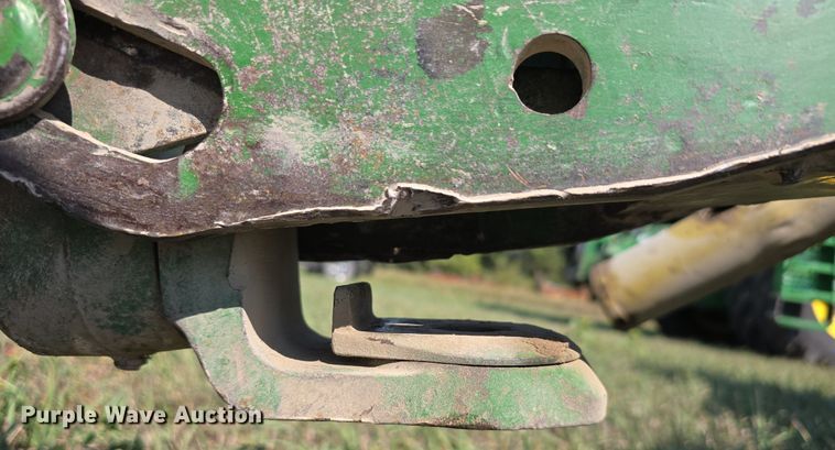 image for item DS4826 John Deere 1518 batwing rotary mower