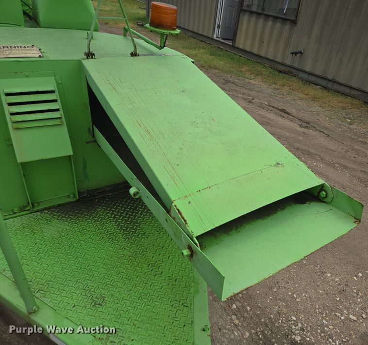 image for item DT5254 (2) straw blowers