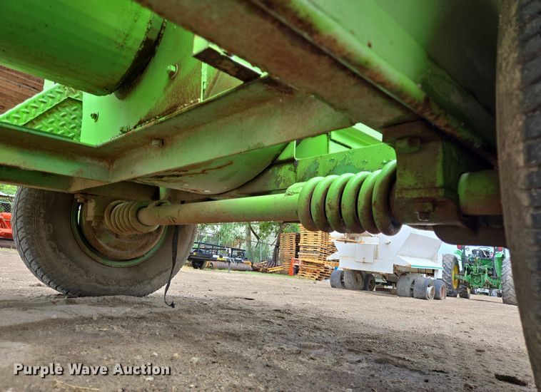 image for item DT5254 (2) straw blowers