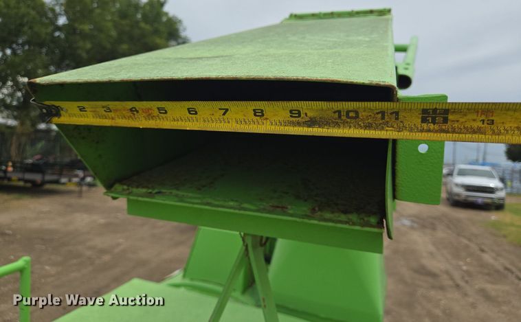 image for item DT5254 (2) straw blowers