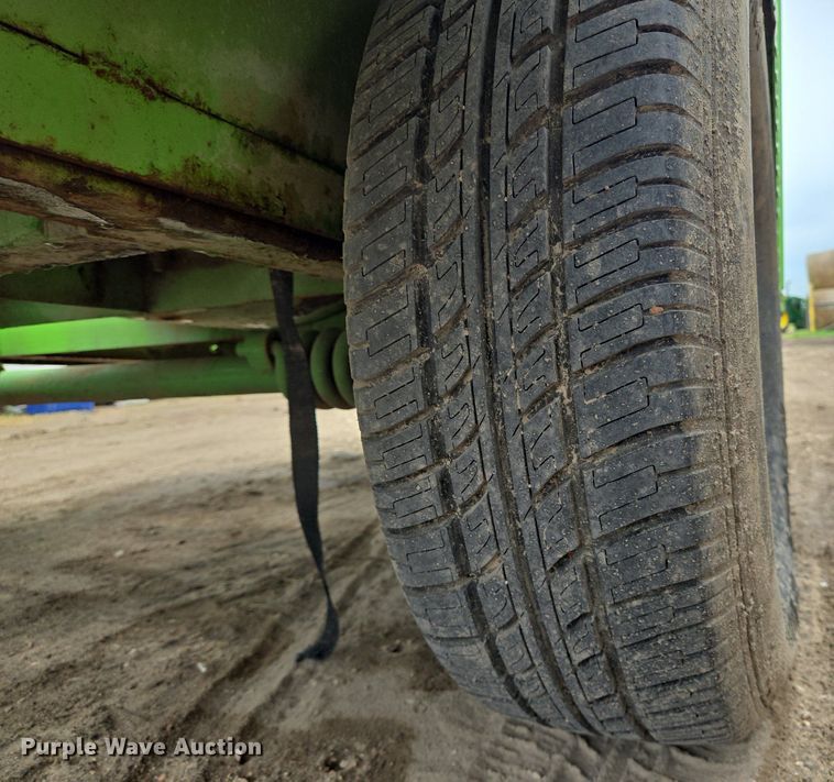 image for item DT5254 (2) straw blowers