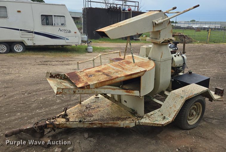 image for item DT5254 (2) straw blowers