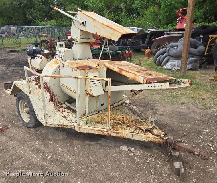 image for item DT5254 (2) straw blowers