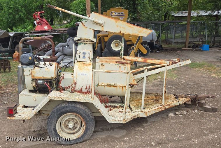 image for item DT5254 (2) straw blowers