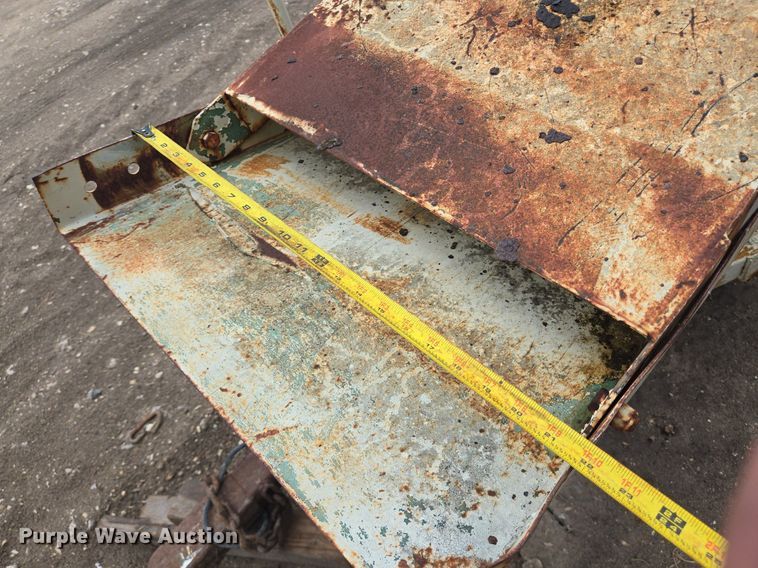 image for item DT5254 (2) straw blowers