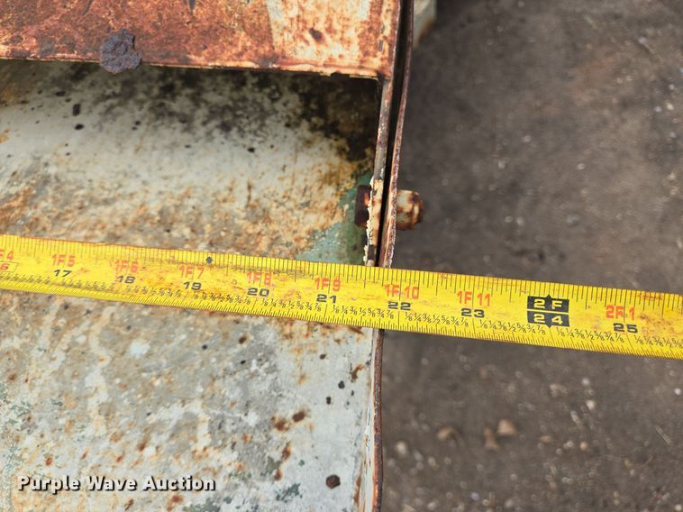 image for item DT5254 (2) straw blowers