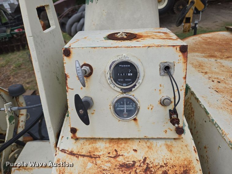 image for item DT5254 (2) straw blowers