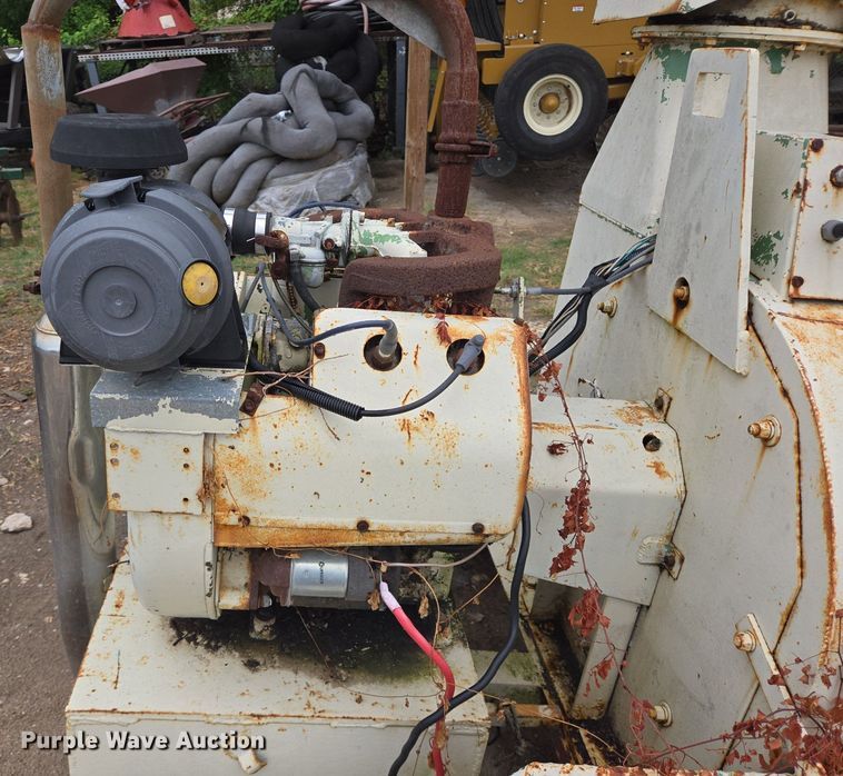 image for item DT5254 (2) straw blowers