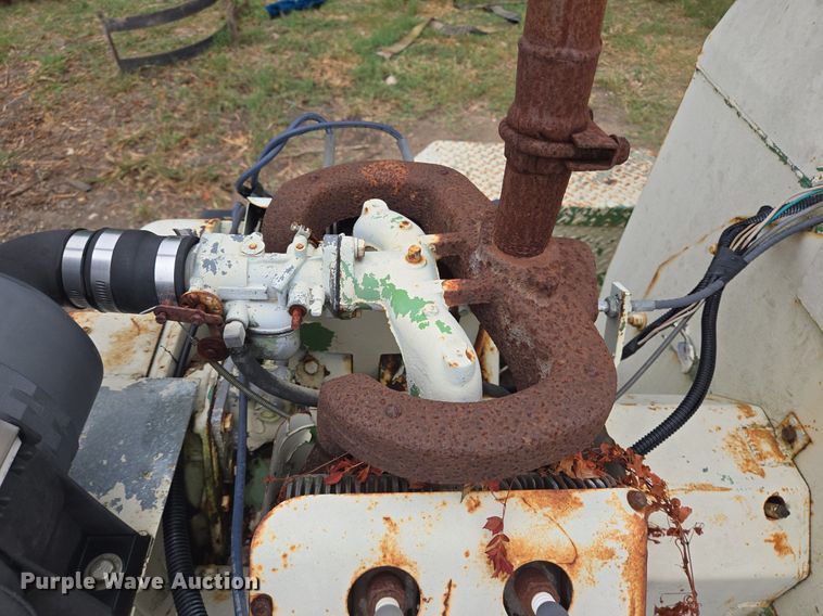 image for item DT5254 (2) straw blowers