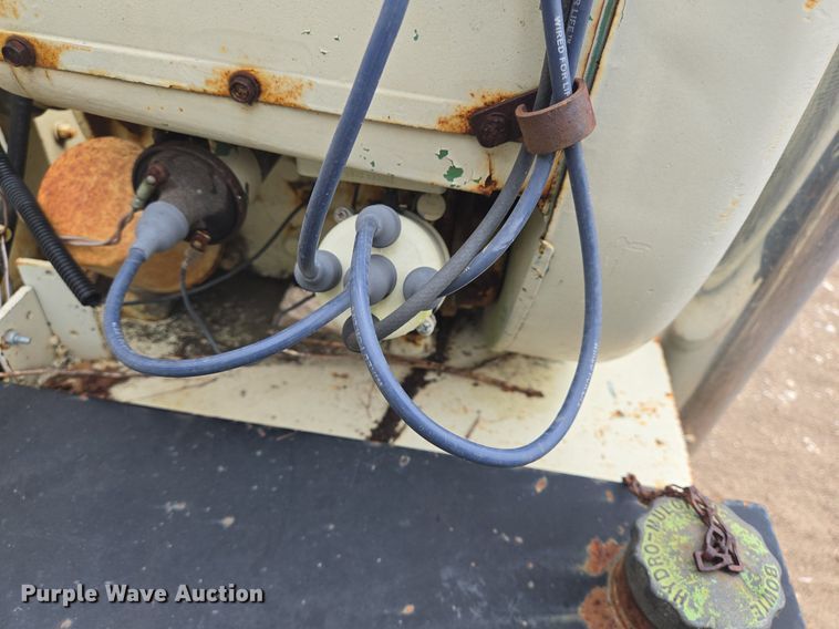 image for item DT5254 (2) straw blowers