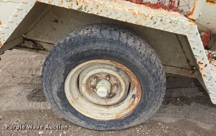 image for item DT5254 (2) straw blowers