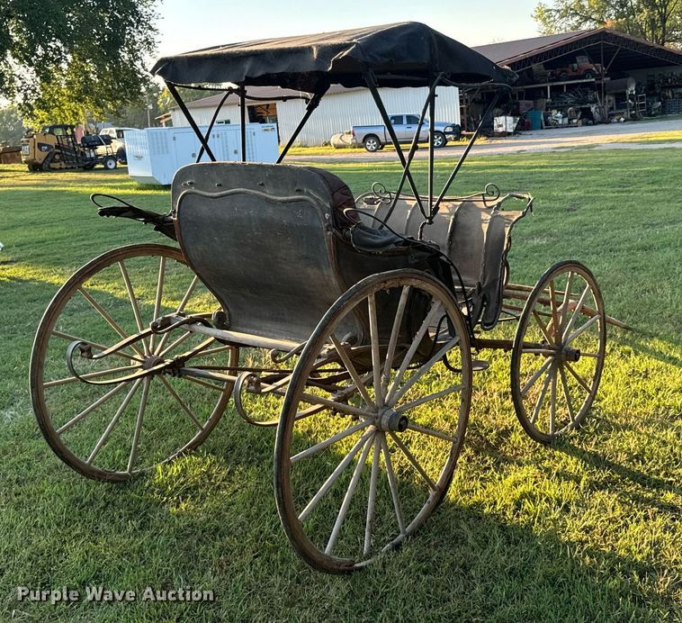 image for item DX0968 Horse drawn carriage