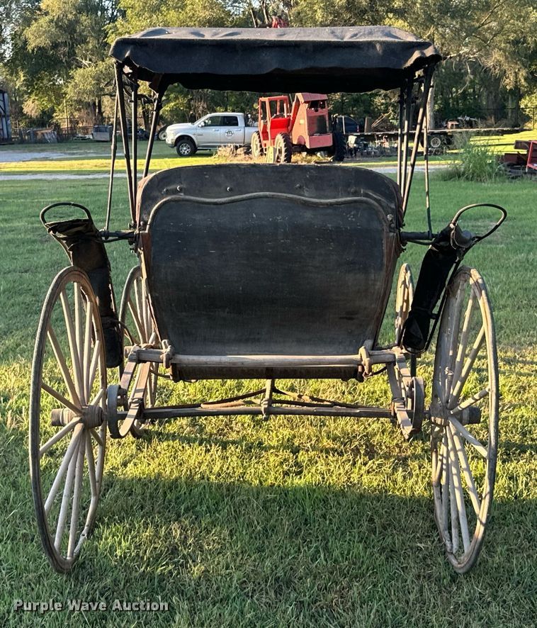 image for item DX0968 Horse drawn carriage