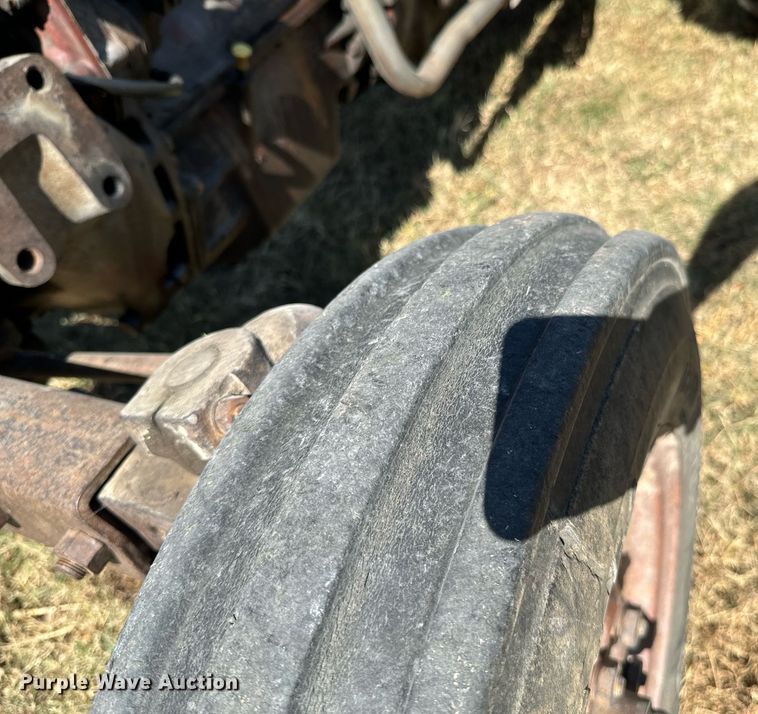 image for item DX1141 1960 Massey-Ferguson 65 tractor