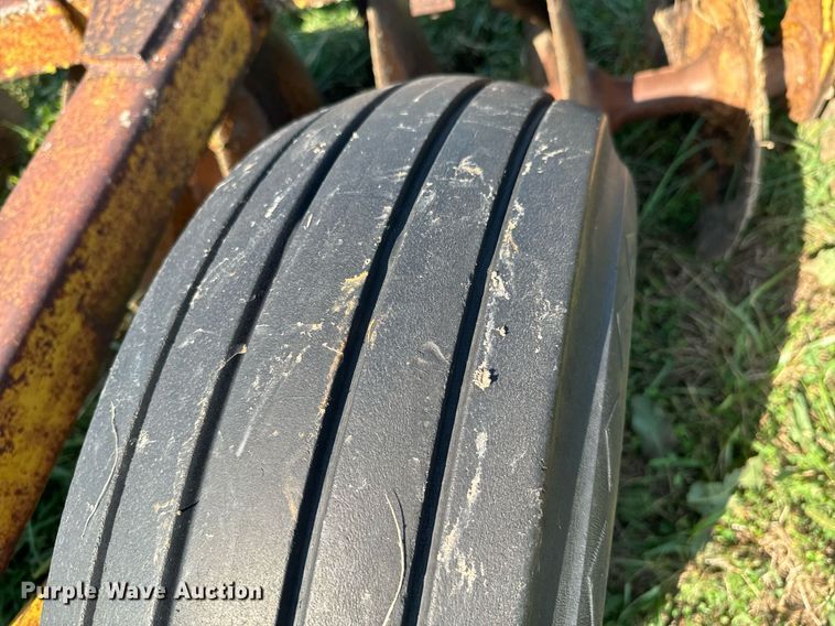 image for item DX1162 Tandem disk