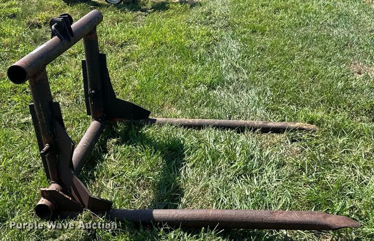 image for item DX1165 Bale spear