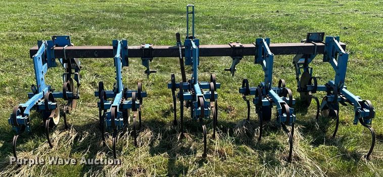 image for item DX1166 field cultivator