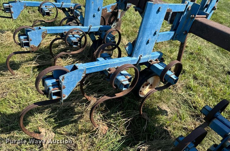 image for item DX1166 field cultivator