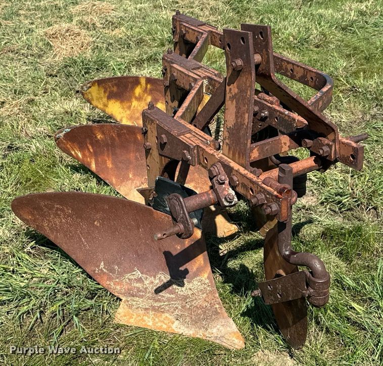 image for item DX1168 Plow