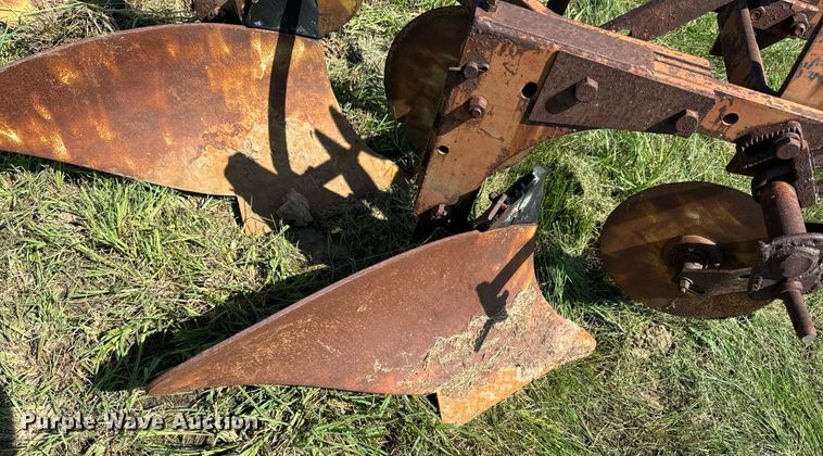 image for item DX1168 Plow