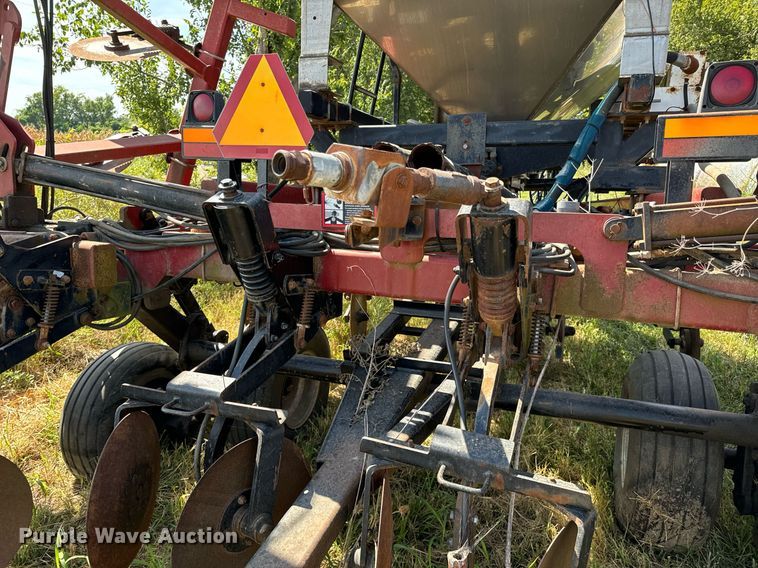 image for item DX1217 Case IH Nutri-Till'r 5310 NH3 applicator