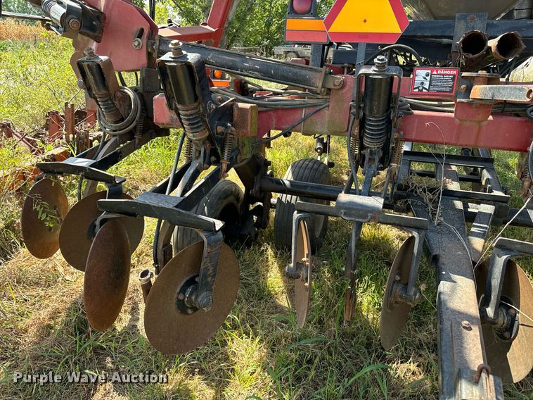 image for item DX1217 Case IH Nutri-Till'r 5310 NH3 applicator