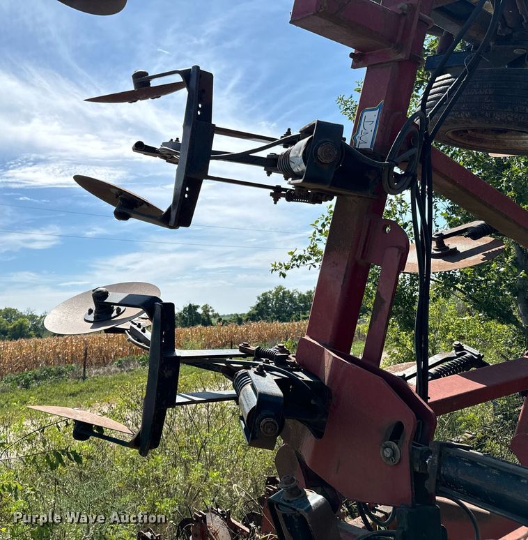 image for item DX1217 Case IH Nutri-Till'r 5310 NH3 applicator