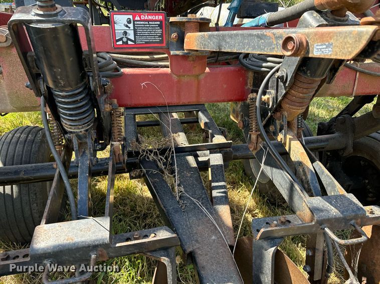 image for item DX1217 Case IH Nutri-Till'r 5310 NH3 applicator