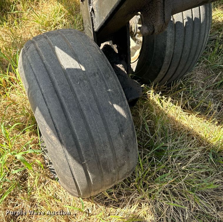 image for item DX1217 Case IH Nutri-Till'r 5310 NH3 applicator