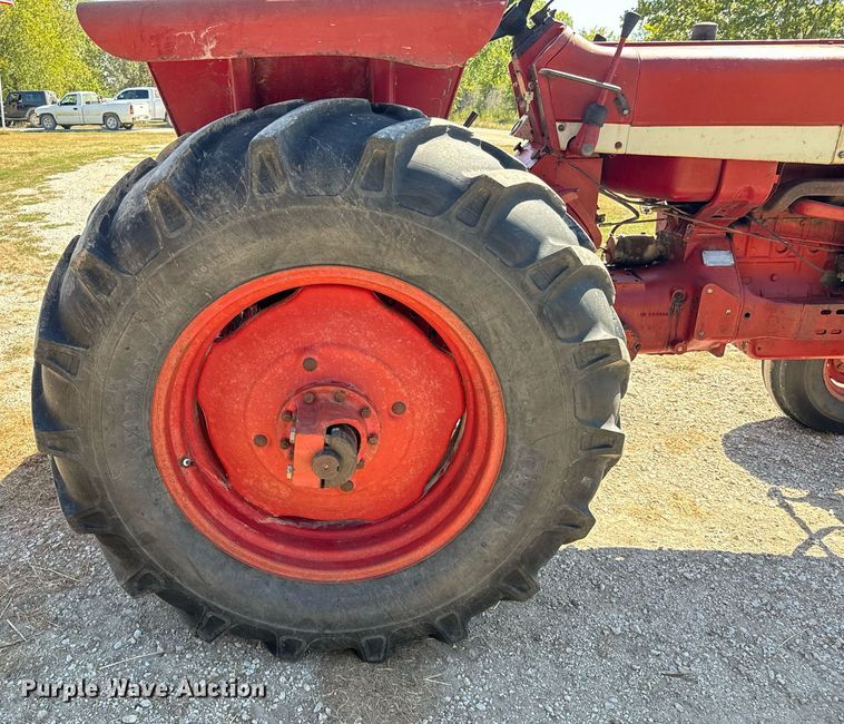 image for item DX1225 McCormick Farmall 656 tractor