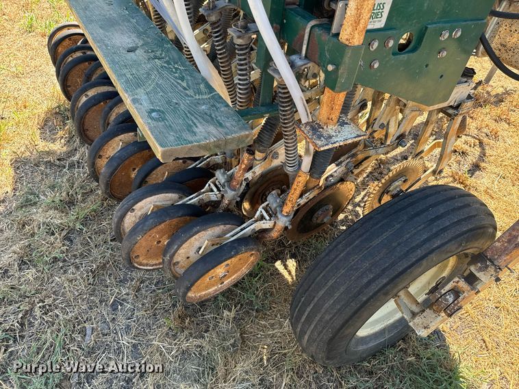 image for item DX1227 Marliss Pasture King no-till grain drill