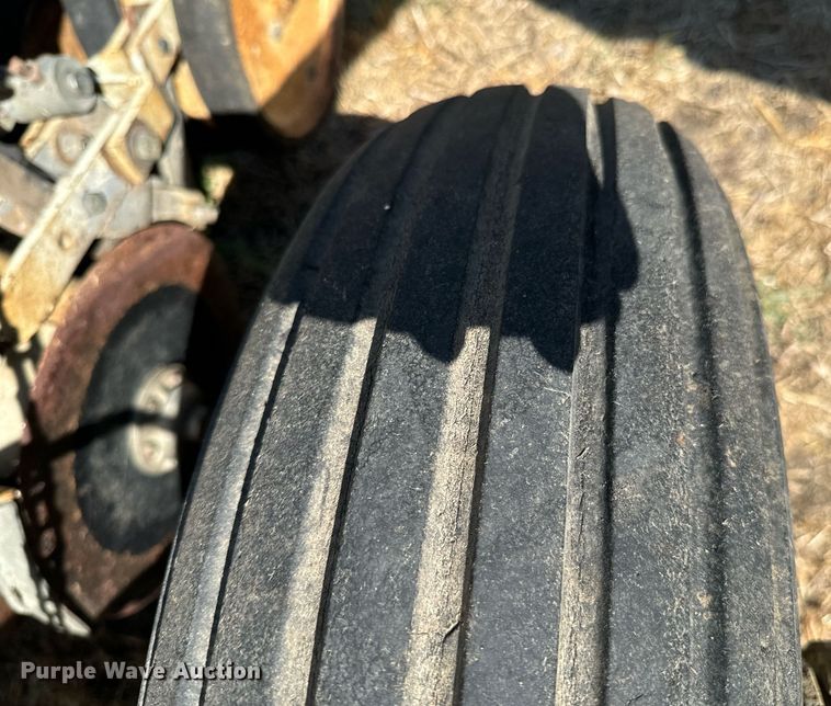 image for item DX1227 Marliss Pasture King no-till grain drill