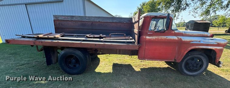 image for item DX1237 1958 Chevrolet 60 Viking grain truck