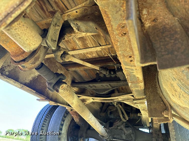 image for item DX1237 1958 Chevrolet 60 Viking grain truck