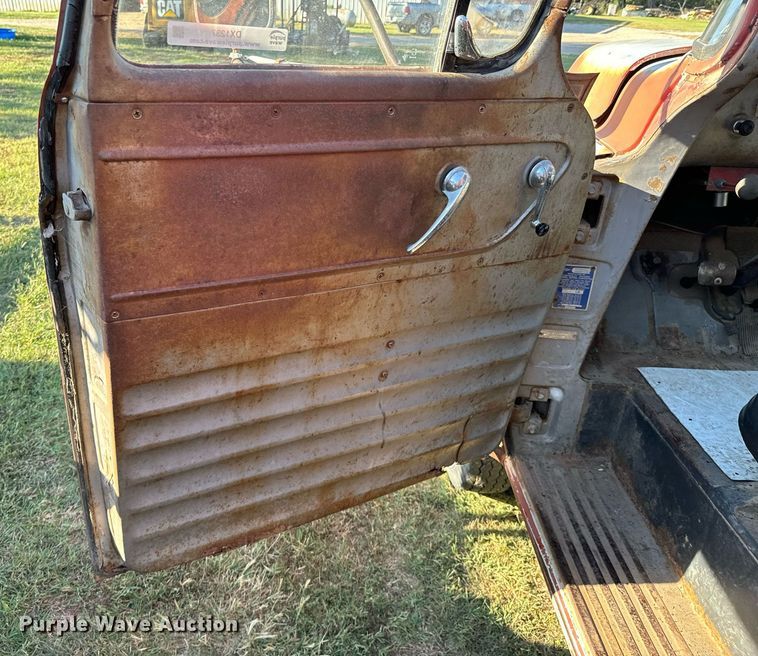 image for item DX1237 1958 Chevrolet 60 Viking grain truck